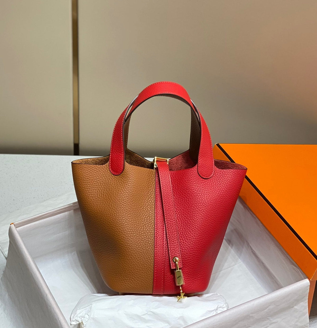 picotin lock 18 red brown togo shw