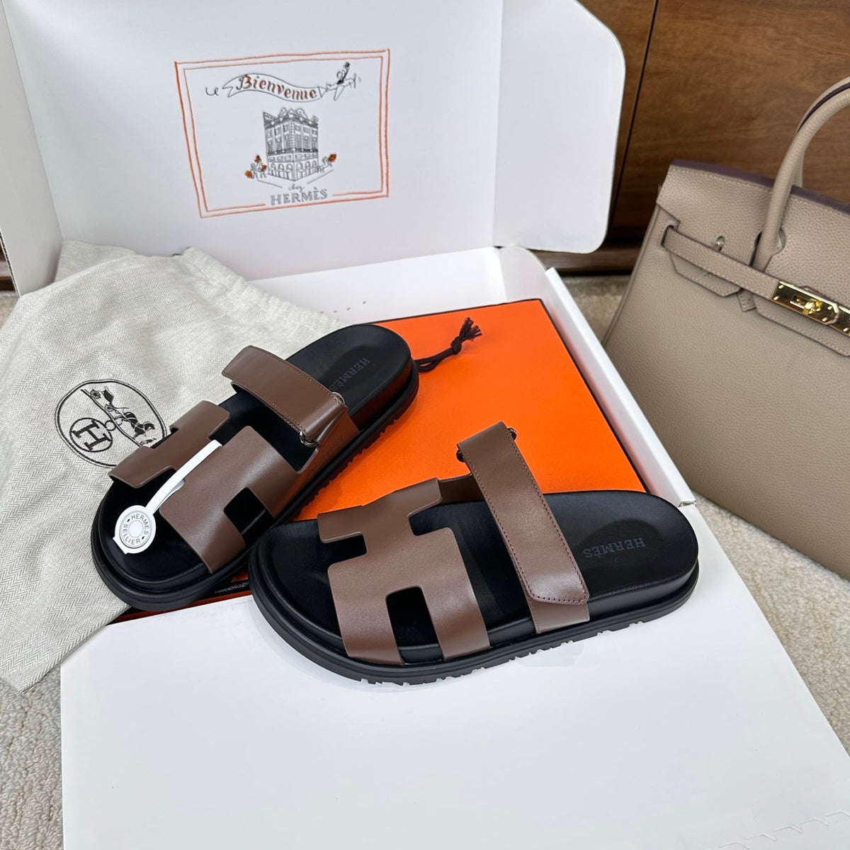 HM Chypre Sandal Black Coffee Leather 862401