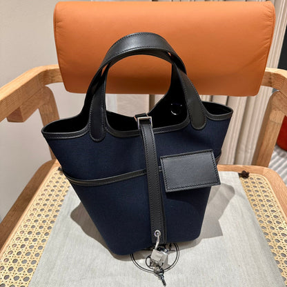 HM Picotin Lock 18CM Pocket Handbag Navy Black Swift Canvas