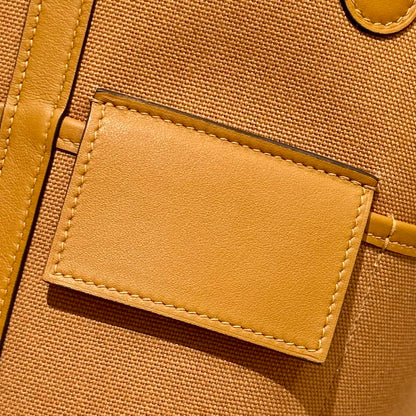 HM Picotin Lock 18CM Pocket Handbag Camel Swift Canvas