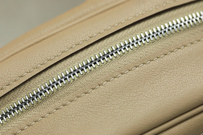 HM In-the-Loop Belt 19CM Bag Beige Swift