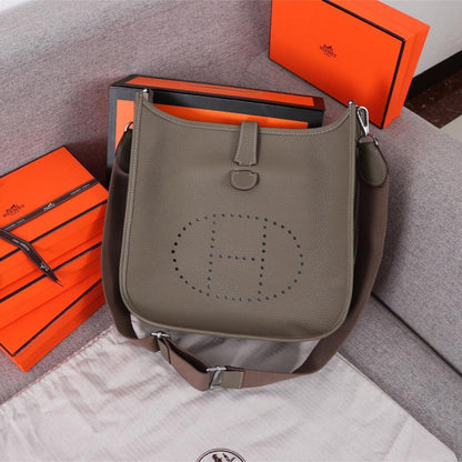 HM EVELYNE BAG 28 OLIVE TOGO