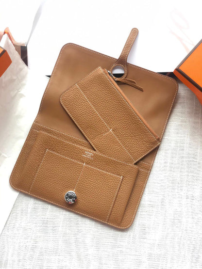 HM Dogon Wallet 20 Tan Togo SHW
