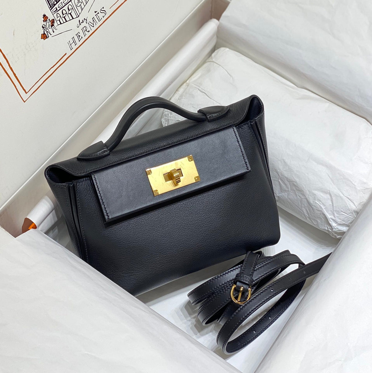 HM Mini 24 Sur 24 Bag 21cm Black Swift Cowhide Gold Hardware 250257