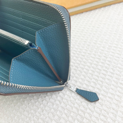 HM Silk'in Holed Classic Wallet 20 Cerulean Grained Calfskin