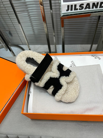 HM Chypre Sandal In Black Suede And Fleece Lining 953829