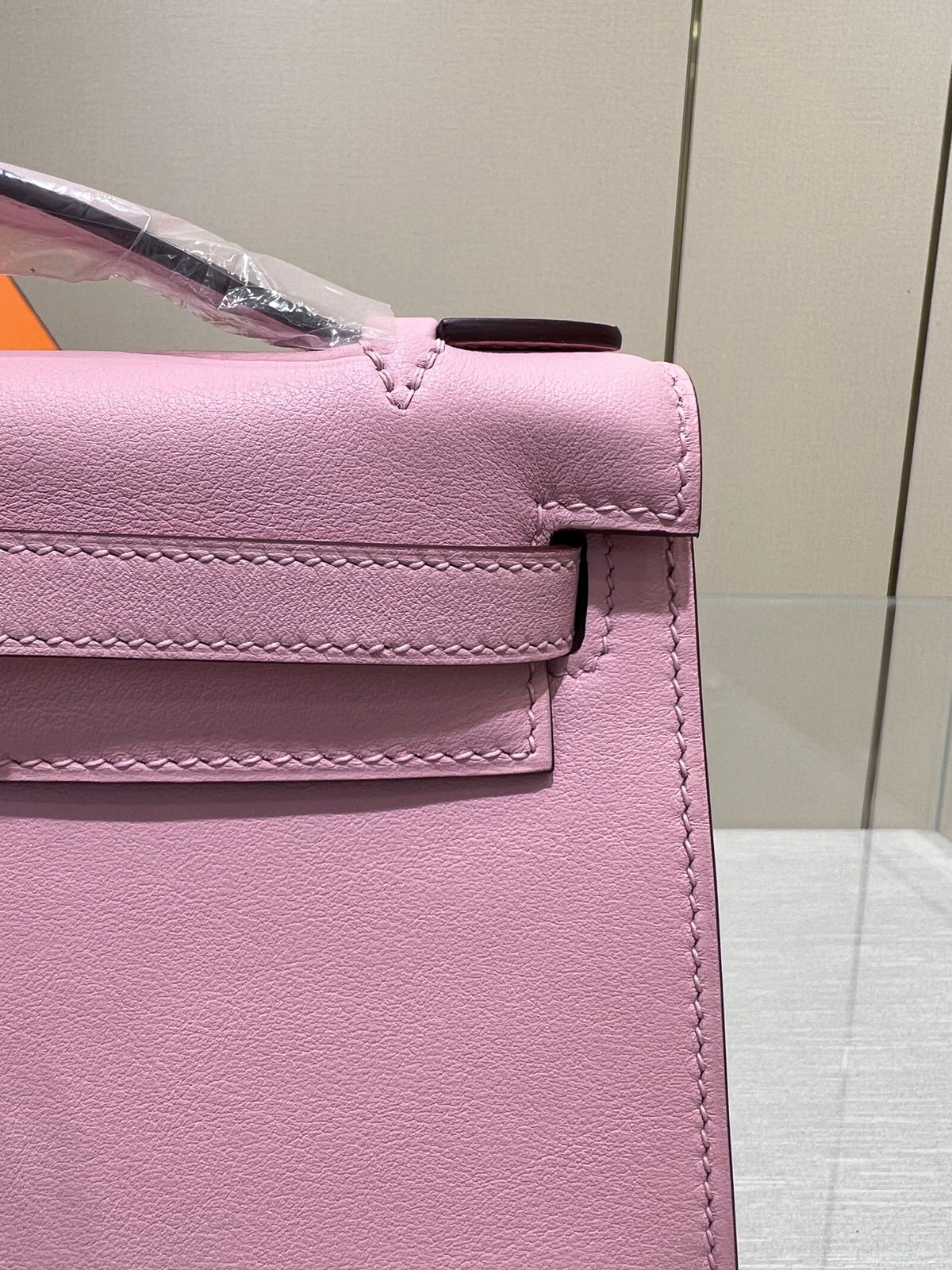 HM KELLY POCHETTE 22CM PINK SWIFT GOLD HARDWARE