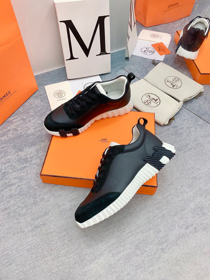 HM Bouncing Sneaker In Black Lambskin 106423