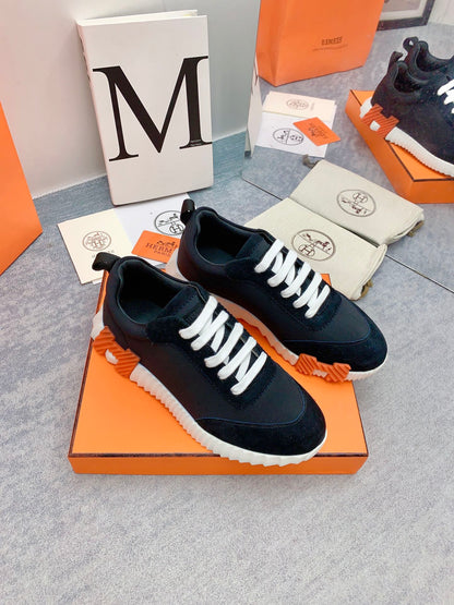 HM Bouncing Sneaker In Black Lambskin 106435