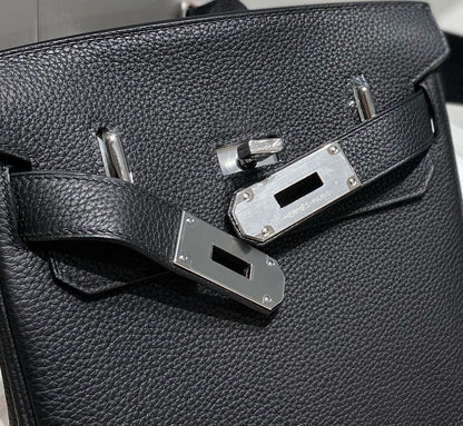 HM HAC A DOS PM 26CM BLACK TOGO LEATHER SILVER HARDWARE
