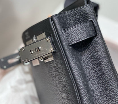 HM HAC A DOS PM 26CM BLACK TOGO LEATHER SILVER HARDWARE