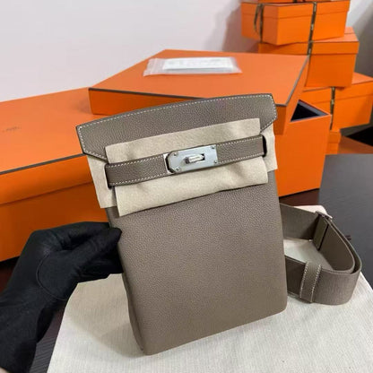 HM 25 Hac a Dos PM Bag Etoupe Silver Togo Leather