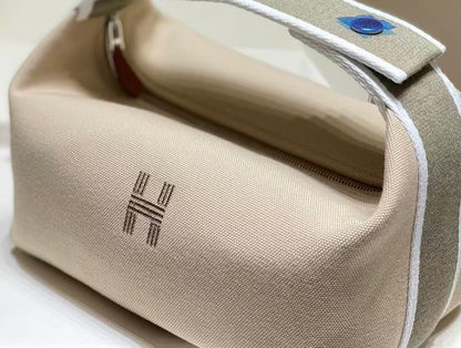 HM 26s Bride-a-Brac Case Beige Natural Cotton Canvas