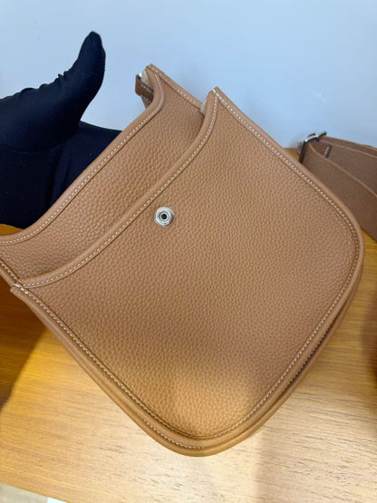 HM Evelyne 23cm Tan Brown Togo Leather