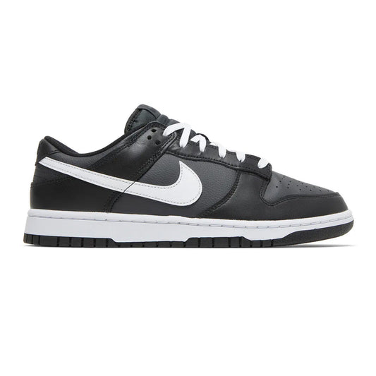 Nike Dunk Low 'Black Panda' (2022)
