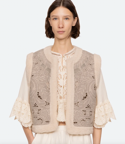 Sea Ceci Vest