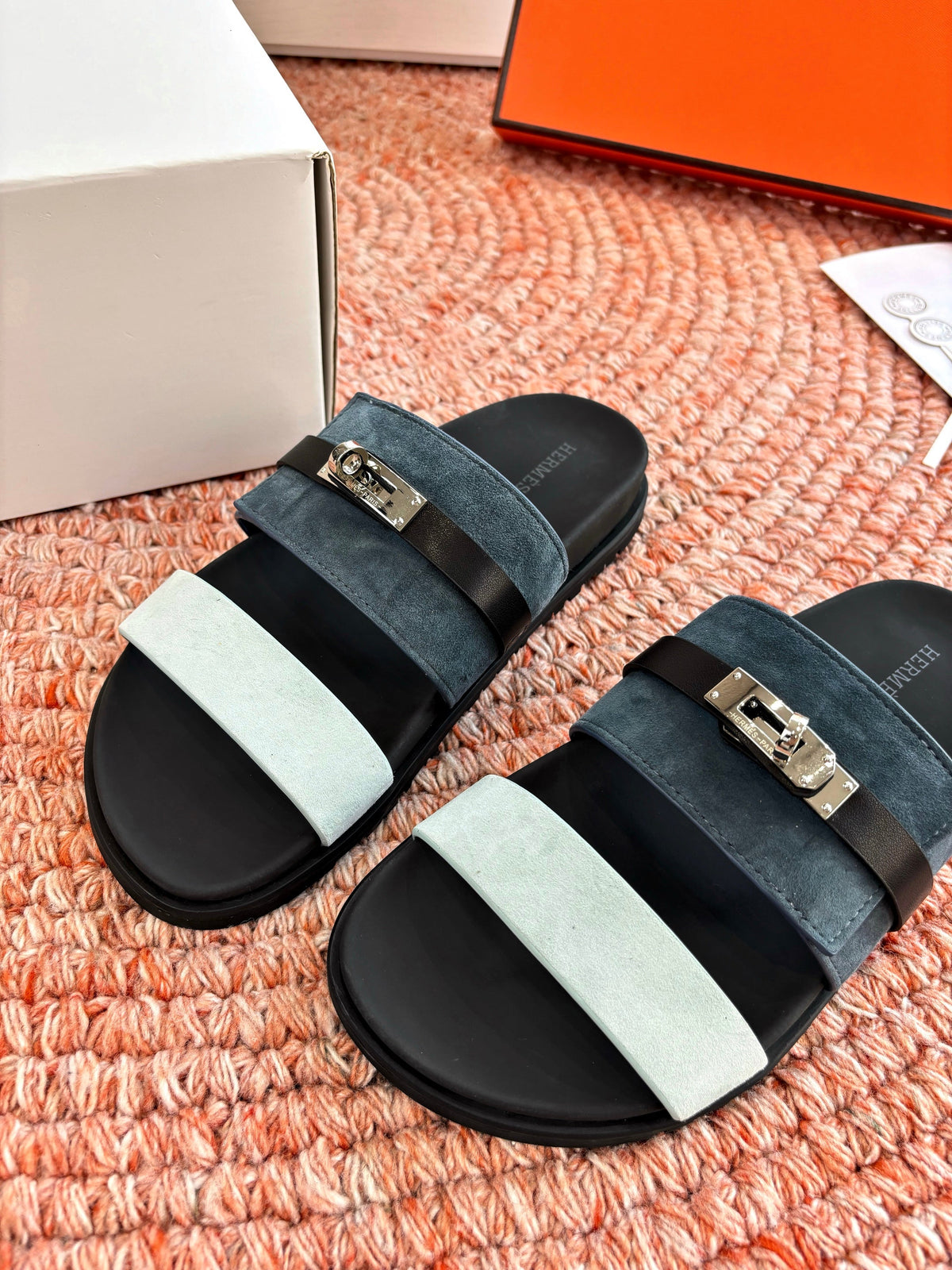 HM Jackson Sandal White Teal Blue Suede 648479