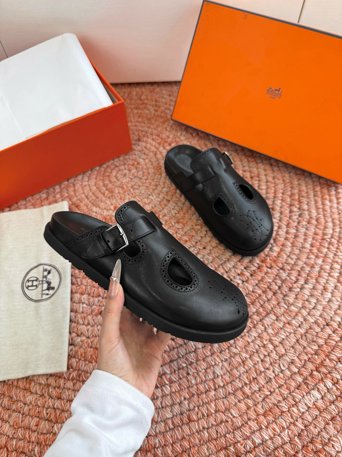 HM Monk Mules Black Leather 648494