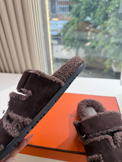 HM Chypre Sandals Chocolat Shearling Suede 967715