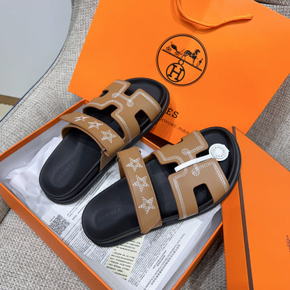 HM Chypre Sandal Black Embroidered Brown Cowhide 852217