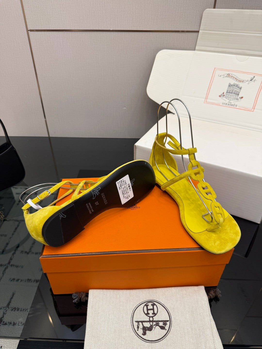 HM Milos Sandal Yellow Suede 829170