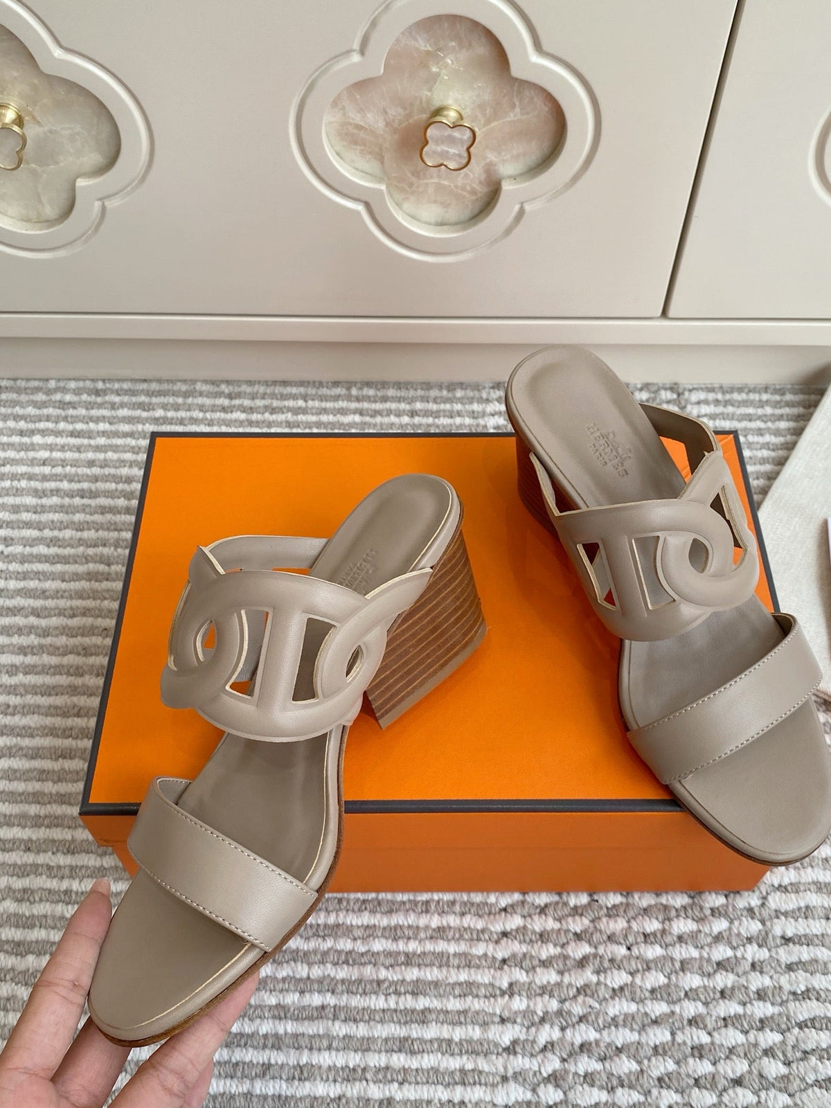 HM Lipari Sandal 7cm Light Taupe Leather 776551