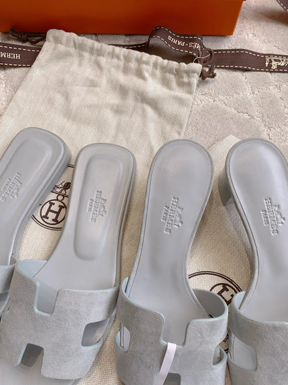 HM 26s Oran Sandal Grey Suede 724293