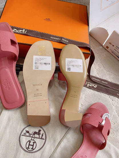 HM 26s Oran Sandal Pink-Red Espom Goatskin 724269