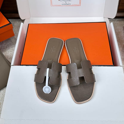 HM Oran Sandal Coffee Embossed Lizard Leather 802366