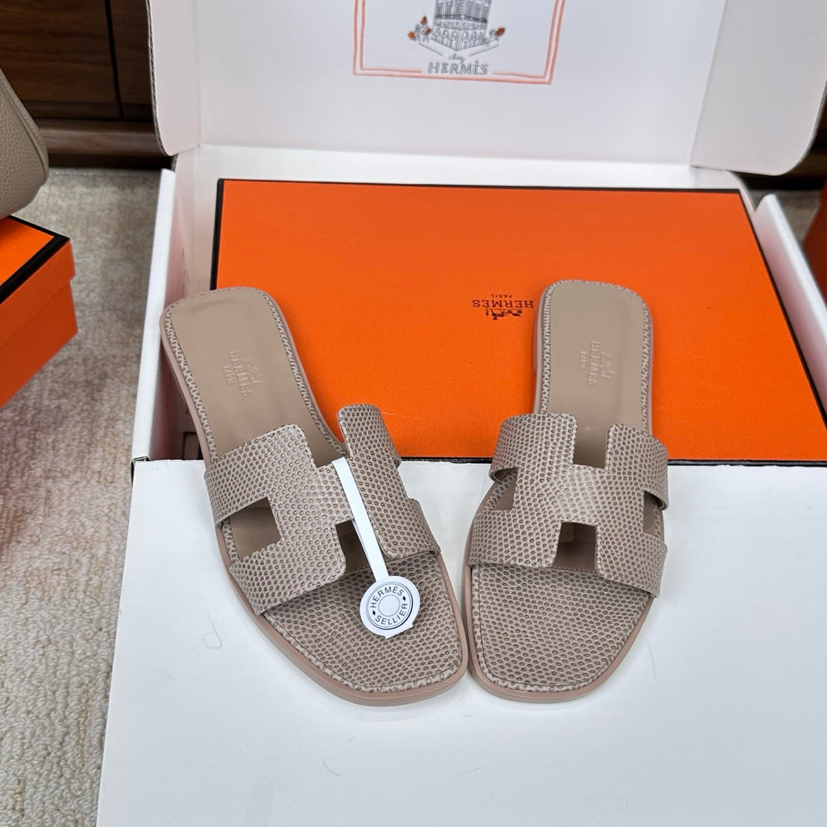 HM Oran Sandal Light Taupe Embossed Lizard Leather 802376