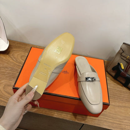 HM 26s Kelly Mule In Beige Calfskin Silver Hardware