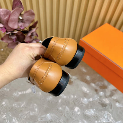 HM Royal Loafer In Tawny Cowhide 102302
