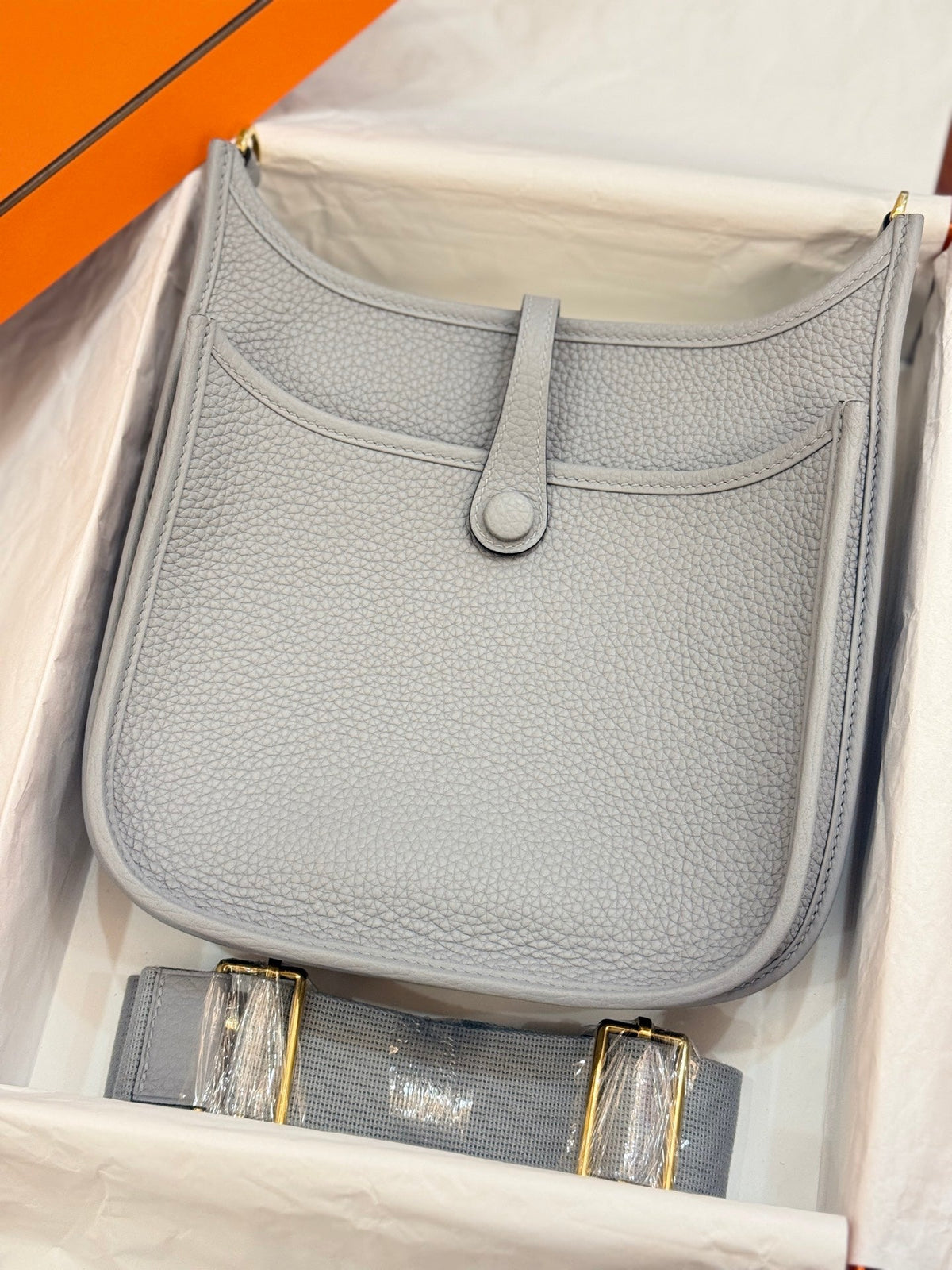 HM Evelyne 23cm Light Grey Togo Leather 281211