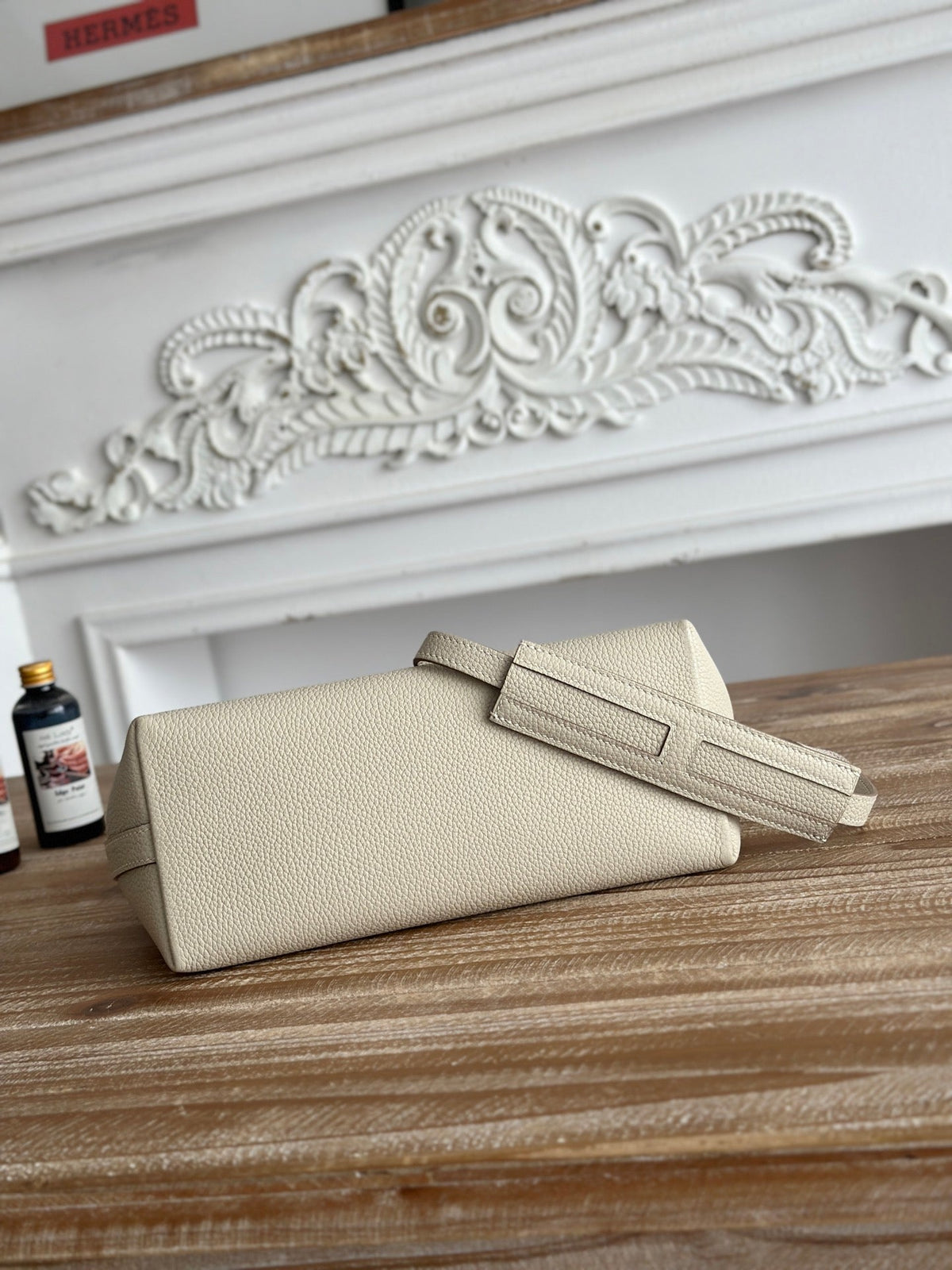 HM Berlingot Shoulder Bag Off White Epsom Leather 270326