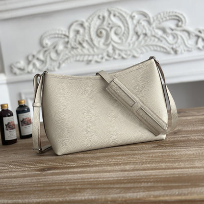 HM Berlingot Shoulder Bag Off White Epsom Leather 270326
