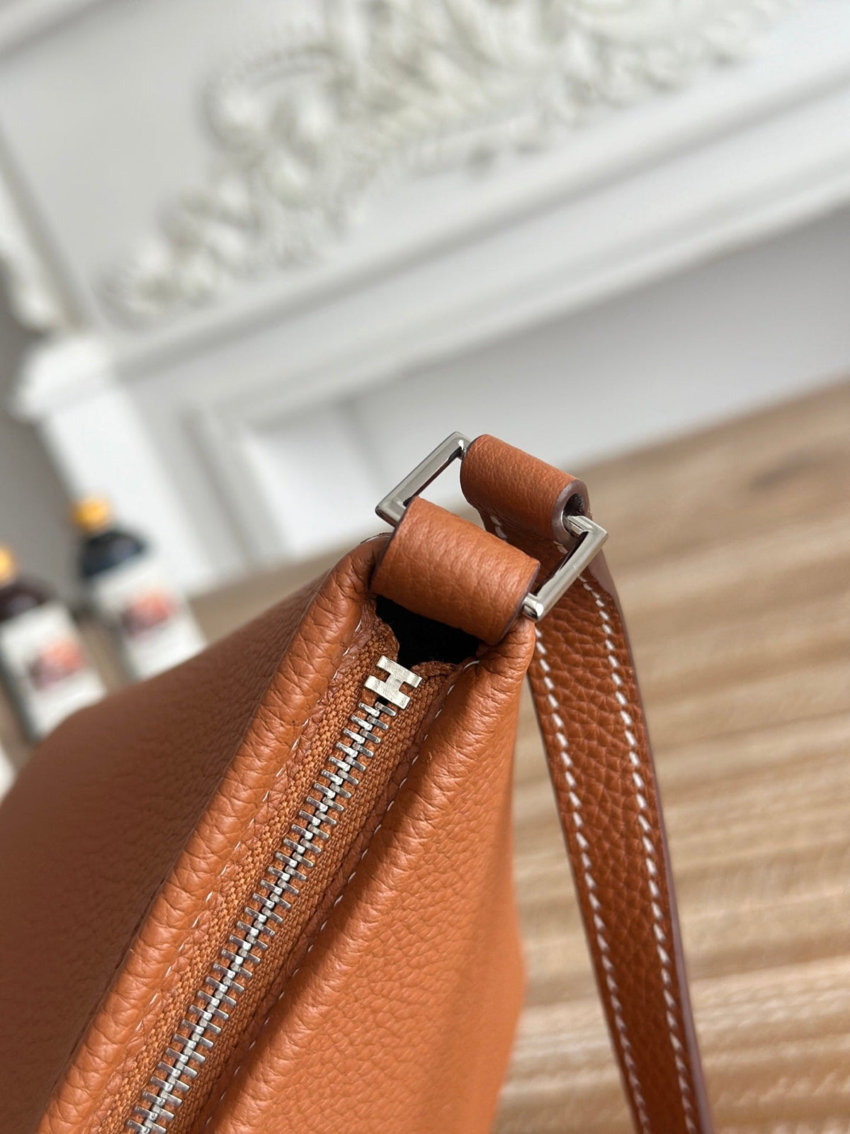 HM Berlingot Shoulder Bag Brown Epsom Leather 270327