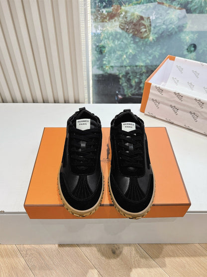 HM JET SNEAKER BLACK CALFSKIN SUEDE