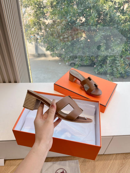 OASIS SANDAL IN CHOCOLATE BROWN CALFSKIN