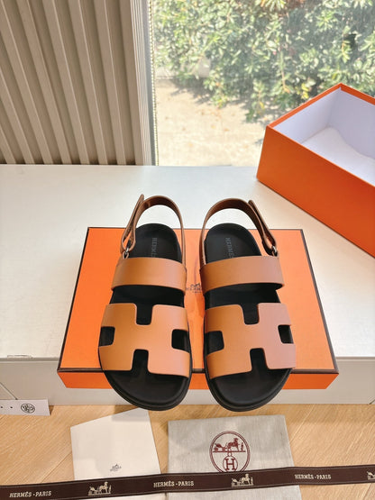 HM 25 Genius Sandal Gold Black Calfskin