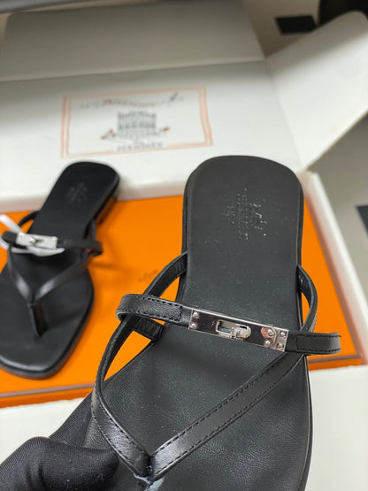HM Miss Sandal Black Calfskin 593795