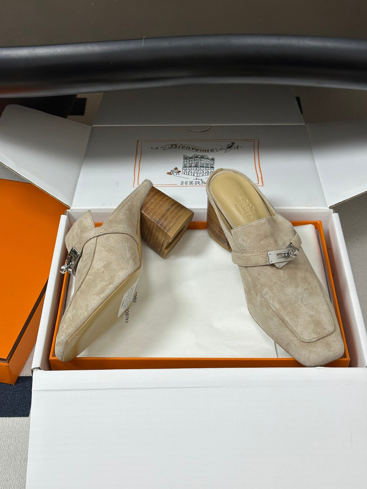 HM Blossom Mule 65mm Khaki Suede 902904