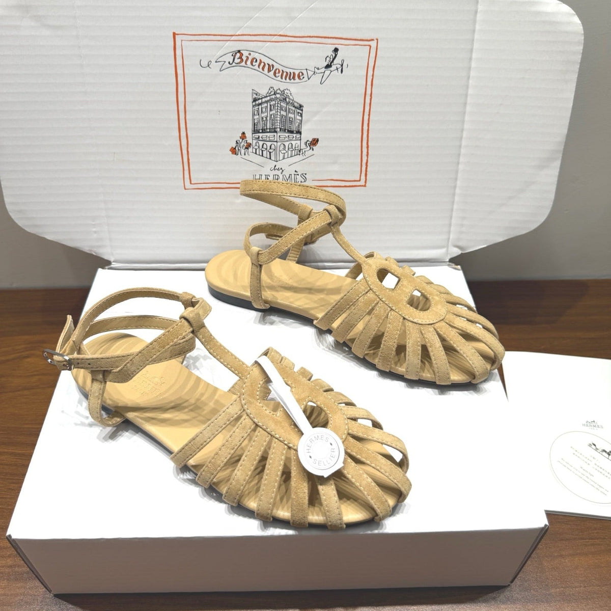 HM Nour Sandals Light Khaki Suede 849487