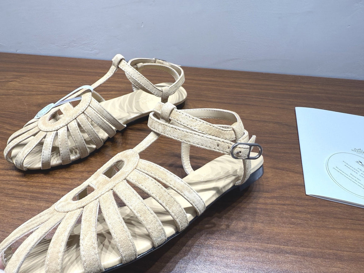 HM Nour Sandals Light Khaki Suede 849487