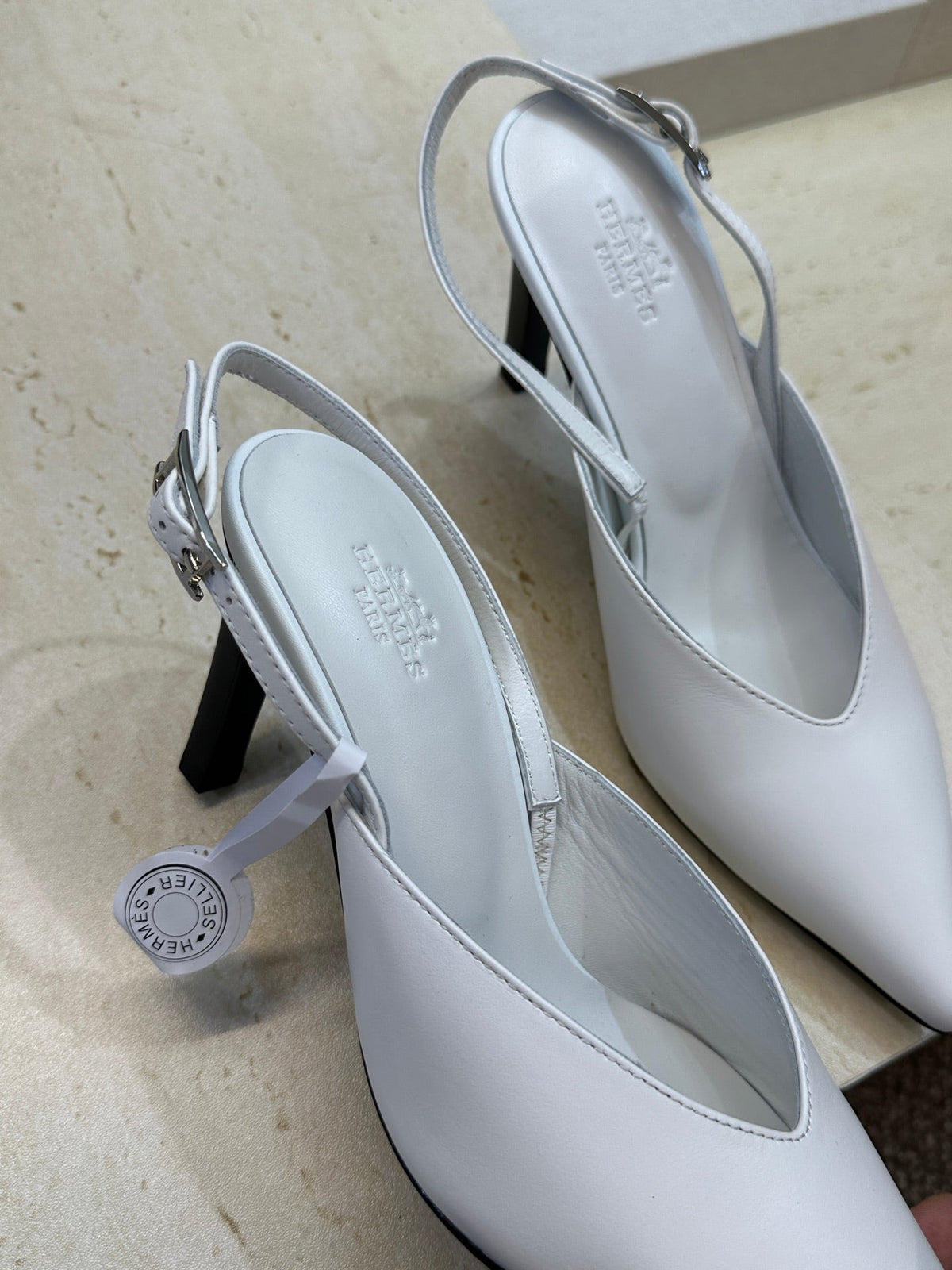 HM Nicoletta Slingback 9cm White Calfskin 830199