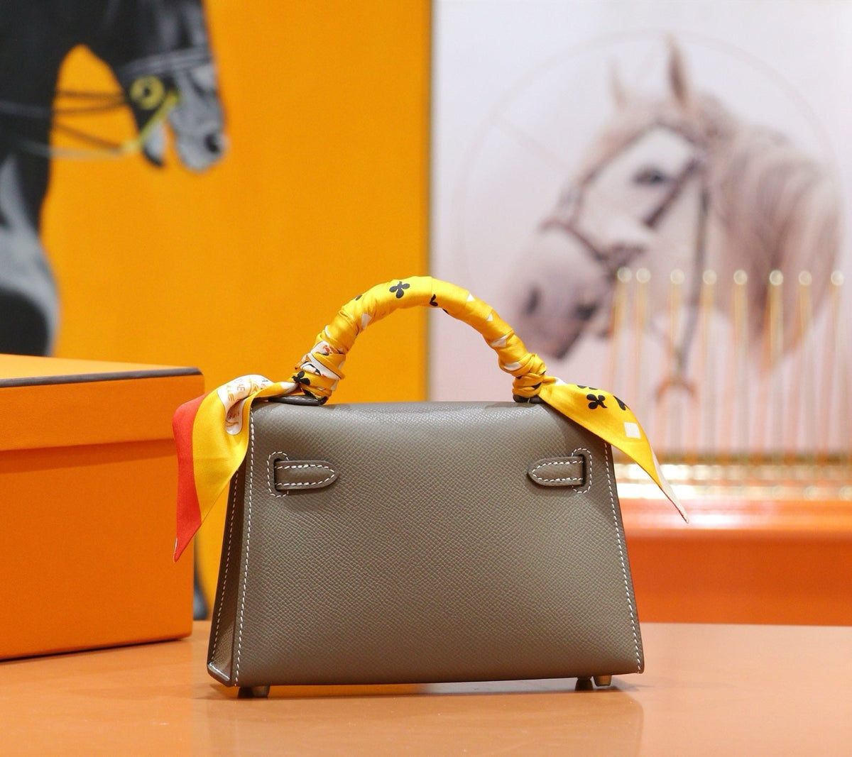 HM Kelly Mini Brown  Epsom Sliver Hardware 270310