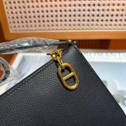 Hermès 2025 Zipengo Chaine d'Ancre To Go Pouch Black Evergrain Calfskin